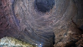 Quang Binh Province suspends tours to world’s largest cave.