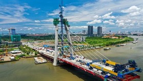 Thu Thiem Bridge 2 is nearly more than 70% complete.