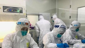 Vietnam’s COVID-19 count rose to 11,794 after 159 new cases were found over the past 12 hours to 6am on June 17. (Photo: SGGP)