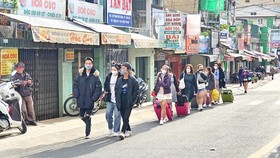 Tourists flock to Da Lat City after easing of Covid-19 restrictions. (Photo: SGGP)