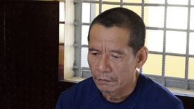 Con tâm thần chém chết cha ruột