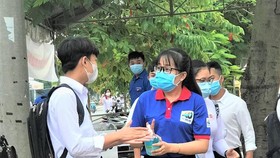 Bến Tre: Học sinh khối 12 tại huyện Thạnh Phú bắt đầu học trực tiếp