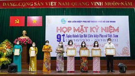 Năng lực, vị thế của phụ nữ ngày càng được khẳng định