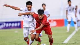 U15 Việt Nam thắng trận thứ 4 liên tiếp và giành vé vào bán kết. Ảnh: Đoàn Nhật