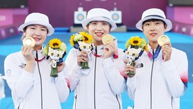 Bắn cung nữ Hàn Quốc lần thứ 9 giành HCV đồng đội nữ.