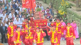 TPHCM tổ chức lễ dâng cúng bánh tét lên Quốc tổ Hùng Vương