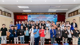 Hoa Binh Blue Compass – Học bổng dành cho sinh viên tài năng ngành xây dựng