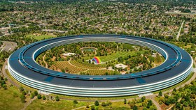 Công viên Apple, bang California, Mỹ. Ảnh: Foster + Partners