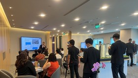 Việt Nam nổi tiếng với các nhà đầu tư tại Singapore là một thị trường phát triển nhanh, với tiềm năng lớn để đa dạng hóa danh mục tài sản và tăng lợi tức đầu tư