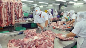 Thủ  tướng yêu cầu sớm giảm giá thịt heo