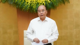 Thủ tướng Nguyễn Xuân Phúc kết luận tại phiên họp. Ảnh: QUANG PHÚC