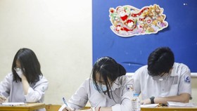 Học sinh Hà Nội dự thi vào lớp 10. ẢNH: QUANG PHÚC