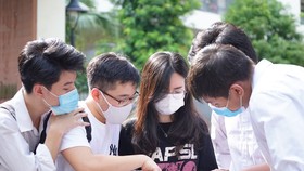 Đẩy mạnh tuyên truyền tác hại của tem giấy, bùa lưỡi, cỏ Mỹ, bóng cười... trong học sinh, sinh viên