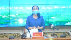 Chủ tịch HĐND TPHCM Nguyễn Thị Lệ phát biểu tại phiên họp thứ X. Ảnh: CAO THĂNG