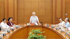 Tổng Bí thư, Chủ tịch nước Nguyễn Phú Trọng chủ trì cuộc họp. Ảnh: VIẾT CHUNG