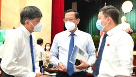 HCMC Chairman Phan Van Mai: City to pilot direct learning for grades 9 and 12