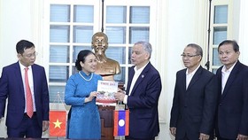 Vietnam, Laos seek closer people-to-people exchange