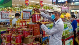 Goods for Tet holidays abundant: Director of HCMC Department of Industry, Trade