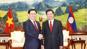 NA Chairman pays courtesy visit to Lao Party leader