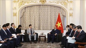 President wishes RoK groups to invest more in Vietnam