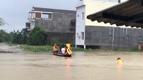Quảng Ngãi: Tìm thấy thi thể người dân bị nước cuốn trôi sông Phước Giang