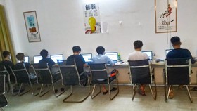 Công an Quảng Ngãi cảnh báo bẫy "việc nhẹ lương cao" qua mạng xã hội để lừa sang Campuchia