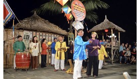 Nghệ thuật hát bài chòi Trung bộ Việt Nam được ghi danh vào danh sách di sản văn hóa phi vật thể đại diện của nhân loại. Ảnh: NGỌC PHÚC 
