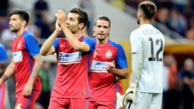 Steaua Bucharest -  NewSporting Lisbon: Nguy hiểm rình rập
