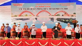 Khởi công xây dựng cầu Tây Đô hơn 208 tỷ đồng