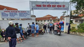 Nhiều cán bộ y tế Lâm Đồng nhận tiền từ Việt Á