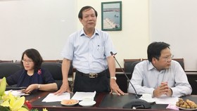Ông Nguyễn Ngọc Oai chủ trì cuộc họp báo
