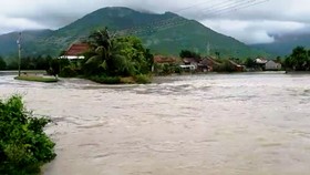 Nước trên các sông tại tỉnh Khánh Hòa vẫn đang dâng cao