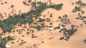 Ngập lụt diện rộng ở Lào vì sự cố vỡ đập thủy điện. Ảnh theo ABC Laos News 