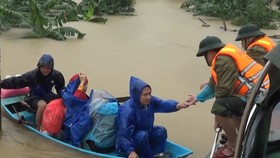 Lũ lụt trở lại miền Trung