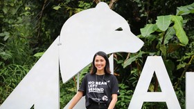 Tăng Thanh Hà nhận nuôi trọn đời một con gấu