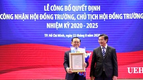 GS-TS Nguyễn Đông Phong làm Chủ tịch Hội đồng trường ĐH Kinh tế TPHCM