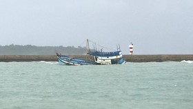 Chìm tàu trên vùng biển Bình Thuận (Ảnh minh họa)