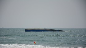 Tàu chở tro xỉ than bị chìm trên biển Bình Thuận, bất ngờ “biến mất“
