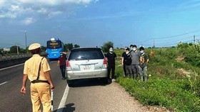 6 người Trung Quốc nghi nhập cảnh trái phép bị lực lượng chức năng tỉnh Bình Thuận phát hiện.