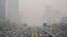 Bắc Kinh lại bị khói mù ô nhiễm