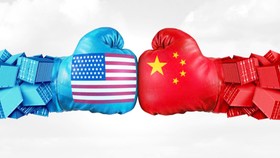 Cuộc chiến thương mại Mỹ - Trung Quốc ảnh hưởng đến tăng trưởng kinh tế toàn cầu