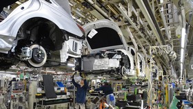 Dây chuyền lắp ráp tại nhà máy sản xuất ôtô Motomachi của Toyota tại Nhật Bản