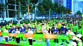 Manulife Da Nang International Marathon lan tỏa thông điệp sống khỏe 