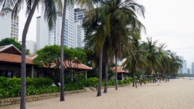 Khu du lịch Ana Mandara trả lại đất ven biển phục vụ người dân 