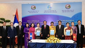 Vun đắp quan hệ đặc biệt Việt Nam - Lào “mãi mãi xanh tươi, đời đời bền vững”