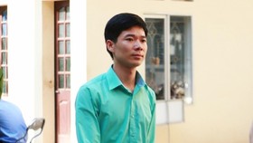Vì sao bác sĩ Hoàng Công Lương chỉ được cư trú ở TP Hòa Bình?