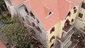 Vụ biệt thự khủng nhiều vi phạm ở Cầu Giấy, Hà Nội: Không thể kiểm điểm “rút kinh nghiệm”
