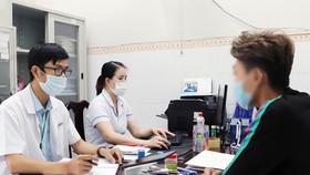 Bộ Y tế phản ứng trước thông tin một số cơ sở, bác sĩ tự nhận chữa khỏi “bệnh đồng tính“