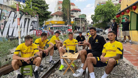 Làm rõ việc một số cầu thủ CLB Borussia Dortmund “check in” ở khu vực bị cấm