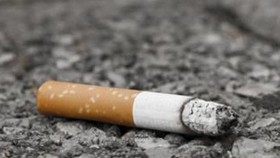 Vứt mẩu thuốc lái không đúng nơi quy định sẽ bị phạt từ 500.000 đến 1.000.000 đồng
